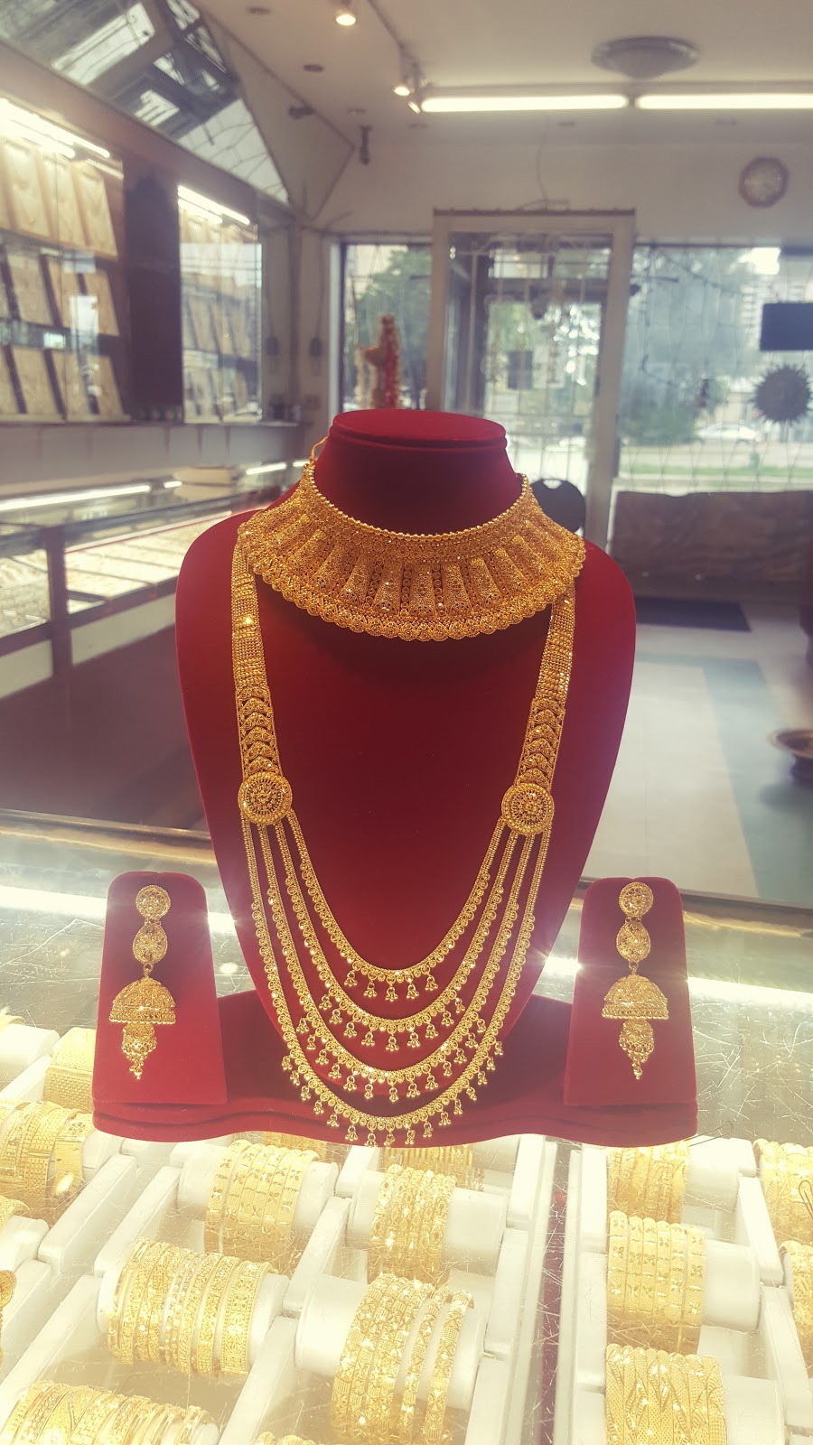 Annam Jewellers | 208 Markham Rd, Scarborough, ON M1J 3C2, Canada | Phone: (416) 265-9166