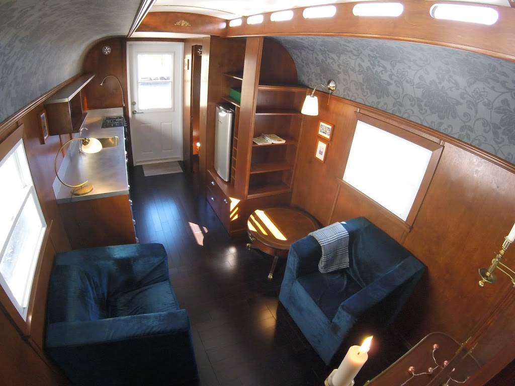 atelier FRANCOIS BEROUD WAGON | 521 Rue le Breton, Longueuil, QC J4G 1R9, Canada | Phone: (514) 973-5140