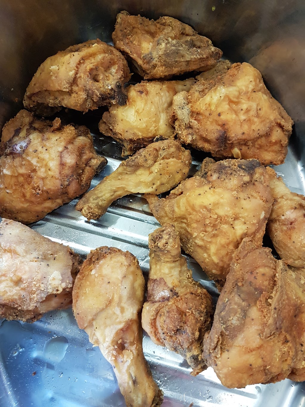 Caribbean Eatery | 134 Lake St, L3B,L3K, St. Catharines, ON L2R 5Y1, Canada | Phone: (289) 362-3777