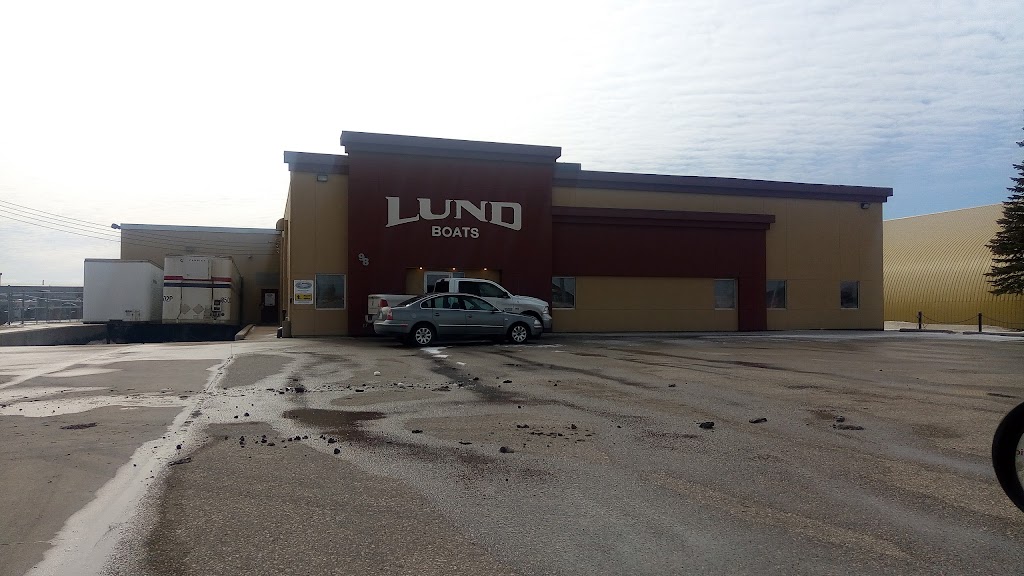 Lund Boats Canada | 98 PTH 52 West, Steinbach, MB R5G 1Y1, Canada | Phone: (204) 346-2628 ext. 5223