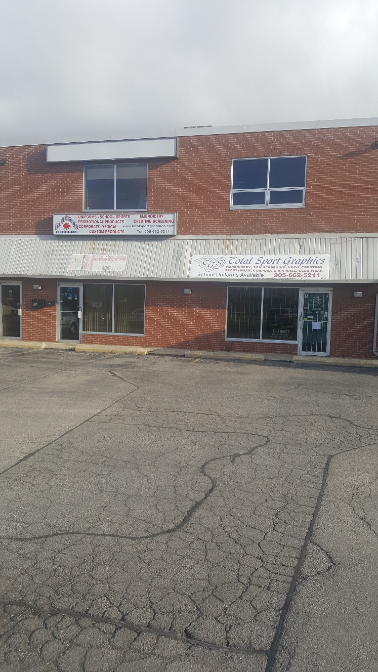 Total Sport Graphics Inc | 459 Barton St Unit 4, Stoney Creek, ON L8E 2L7, Canada | Phone: (905) 662-5211