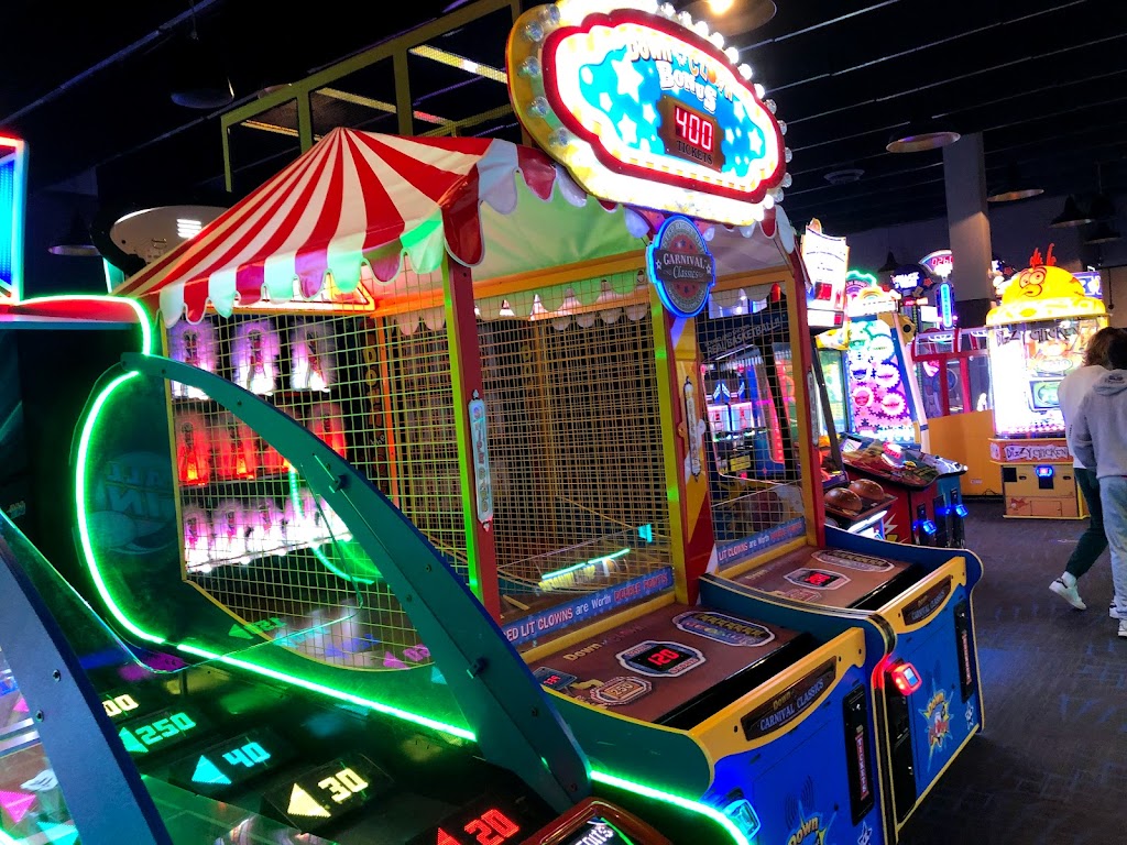 The Rec Room | 696 Sterling Lyon Pkwy Lot 5, Winnipeg, MB R3P 1J9, Canada | Phone: (204) 410-0011