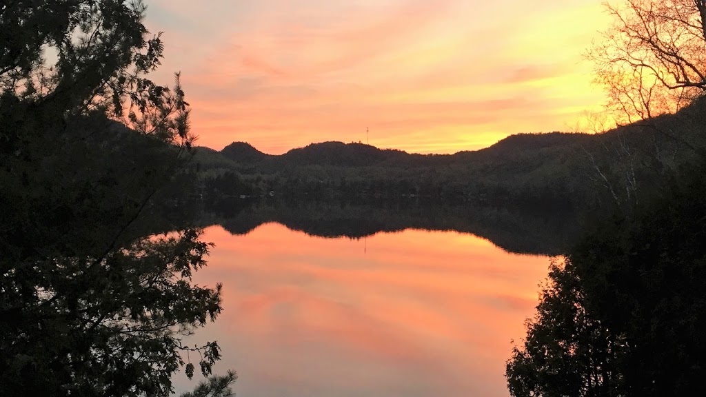 Duhamel Waterfront Chalet in Tremblant | 205 Côte des Intrépides, Mont-Tremblant, QC J8E 2K5, Canada | Phone: (514) 668-5658