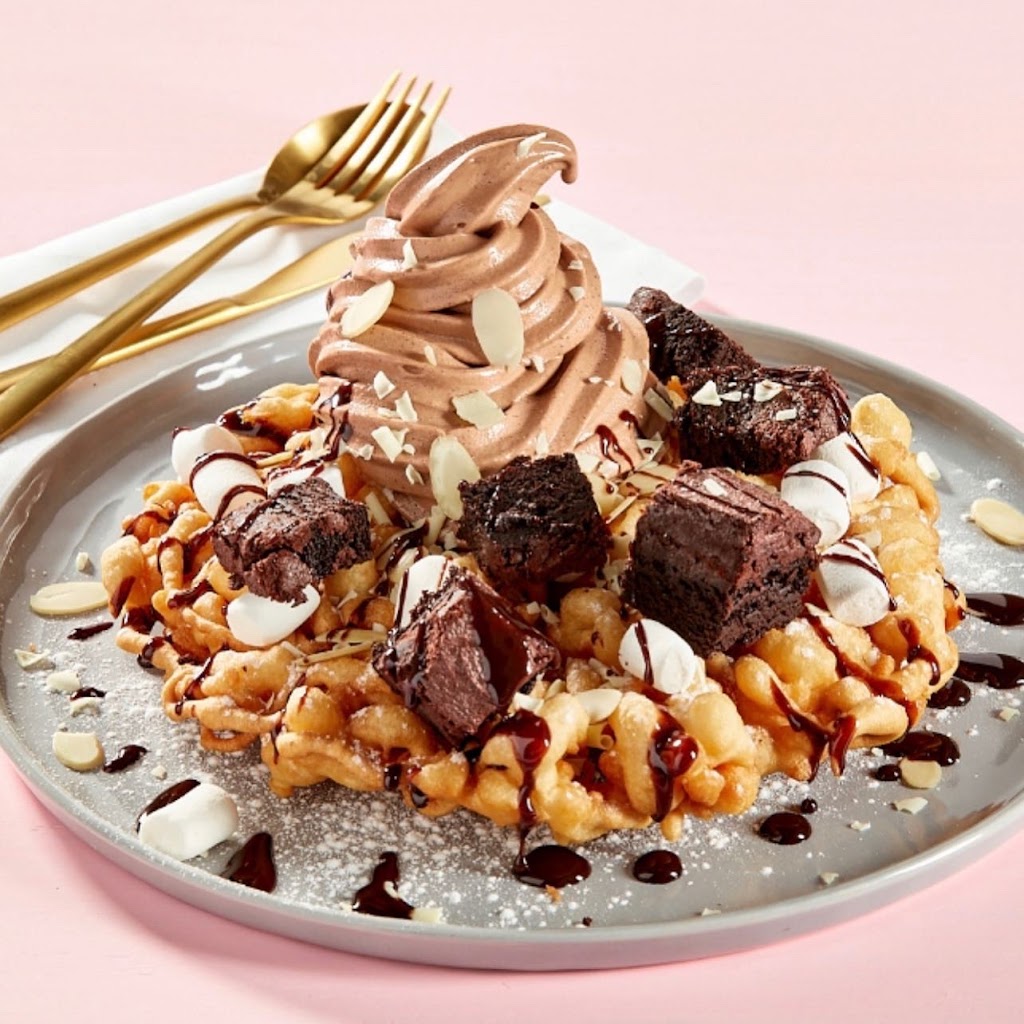 D Spot Desserts Milton | 6020 Main St W Unit 1, Milton, ON L9T 9M1, Canada | Phone: (905) 878-5577