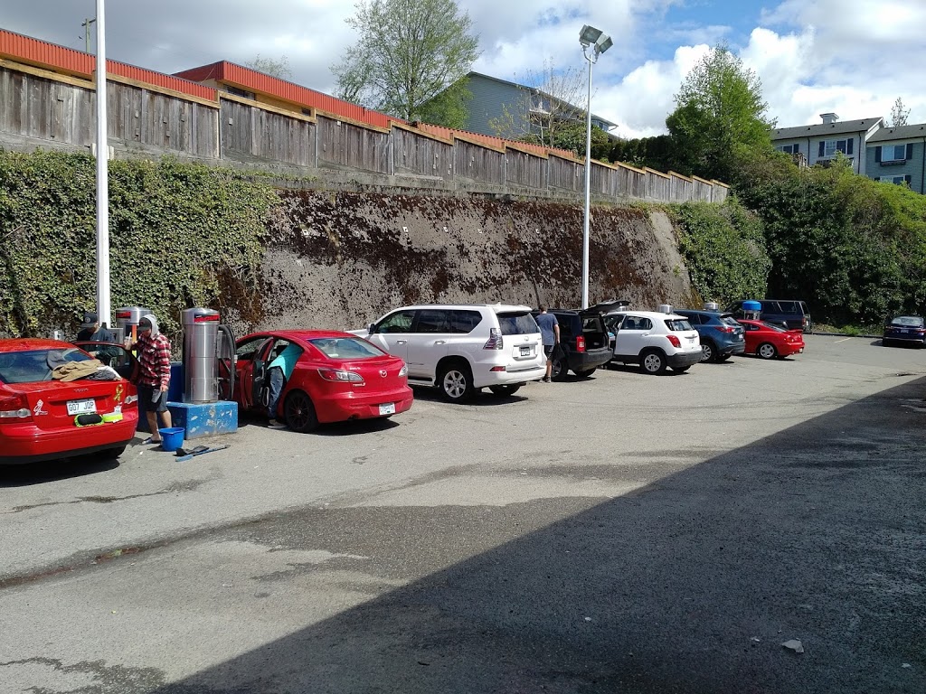 Coquitlam Washworld | 641 Lougheed Hwy, Coquitlam, BC V3K 3S5, Canada | Phone: (604) 936-9989