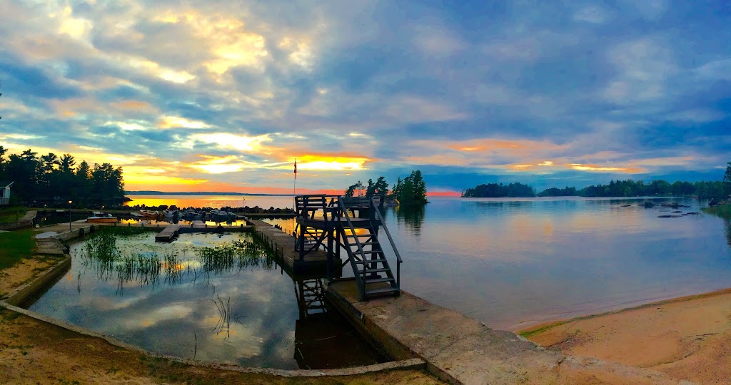 Sunset Cove Lodge | 33 Sandy Bay Rd, Callander, ON P0H 1H0, Canada | Phone: (705) 752-2820