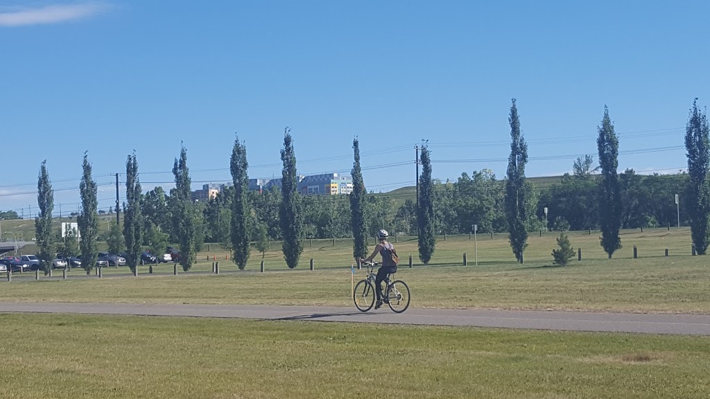 Edworthy Park South Parking Lot | Bow River Pathway, Calgary, AB T3C 3B2, Canada