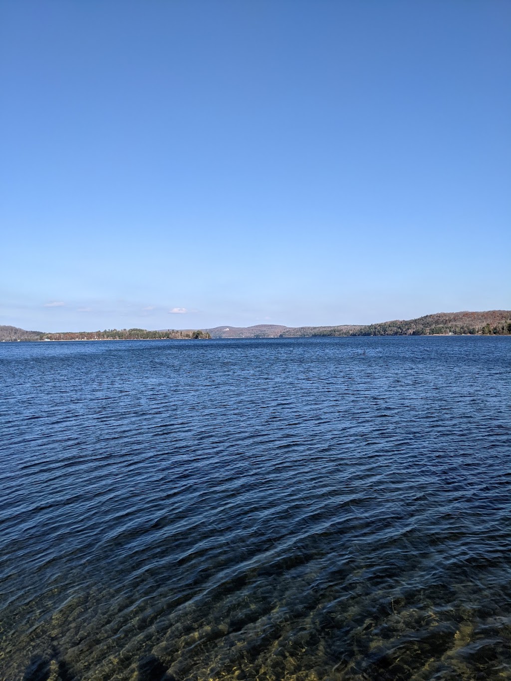 Marina Lac Simon | 846 Chem. du Tour du Lac, Chénéville, QC J0V 1E0, Canada | Phone: (819) 428-3097