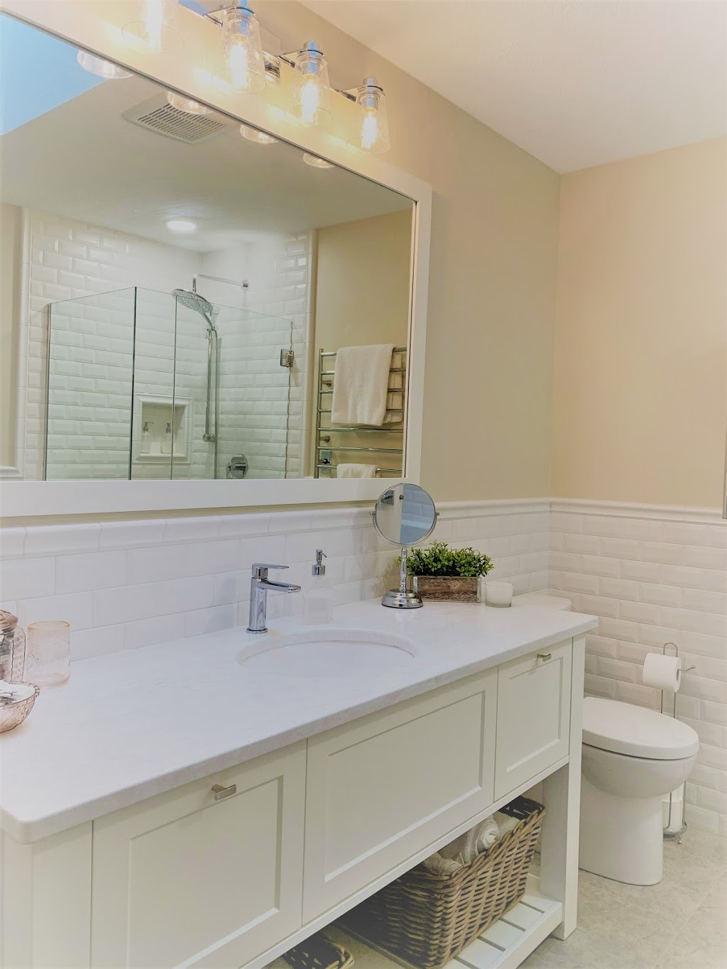 Nanaimo Classic Home Improvements | 4396 Boban Dr #3, Nanaimo, BC V9T 5V9, Canada | Phone: (250) 585-8787