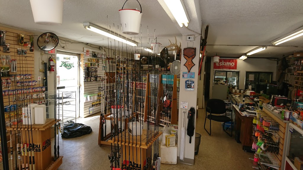 H & H Tackle | 53 Colborne St W, Brantford, ON N3T 1K6, Canada | Phone: (519) 752-3474