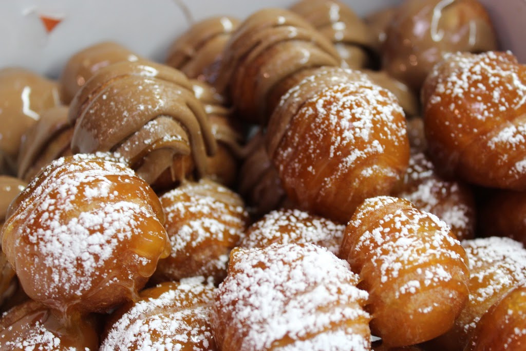 Mr. Puffs | 993 Boul Saint-Jean, Pointe-Claire, QC H9R 5M3, Canada | Phone: (514) 694-3377