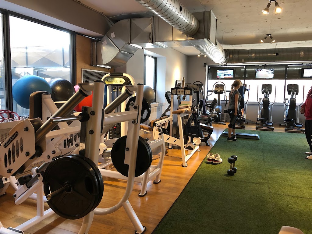Studio 1 Gym | 1385 Chem. Canora, Mont-Royal, QC H3P 2J6, Canada | Phone: (514) 448-0277