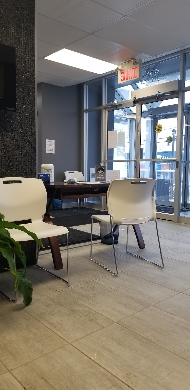 Milette Dental Clinic | 4023 Bd des Hêtres, Shawinigan, QC G9N 4V1, Canada | Phone: (819) 537-9855