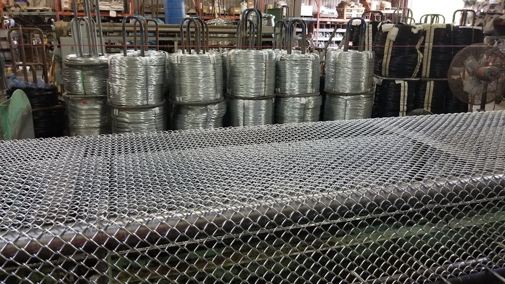 Steelguard Fence Ltd | 251 Schoolhouse St, Coquitlam, BC V3K 4Y1, Canada | Phone: (604) 525-2673