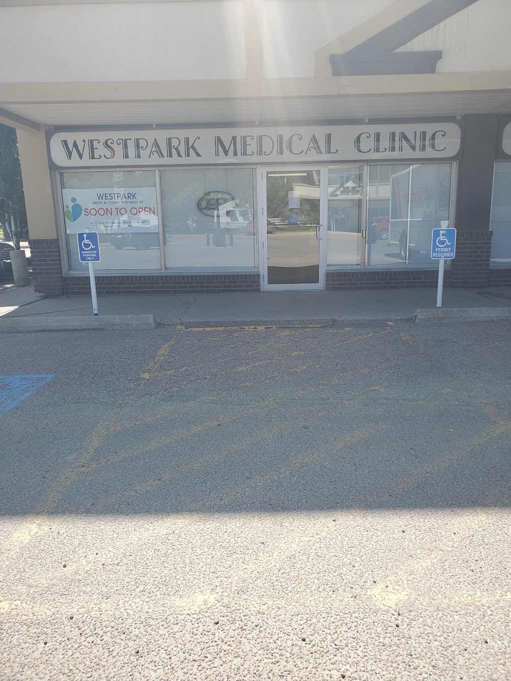 Westpark Medical Clinic And Walk In | 3722 57 Ave #111, Red Deer, AB T4N 4R7, Canada | Phone: (587) 457-9900