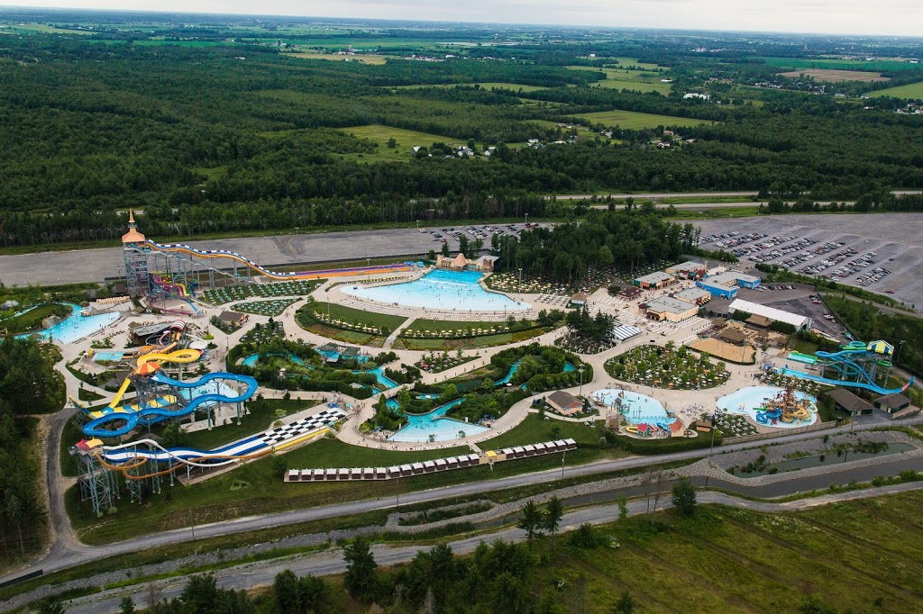 Calypso Theme Waterpark | 2015 Calypso St, Limoges, ON K0A 2M0, Canada | Phone: (613) 443-9995