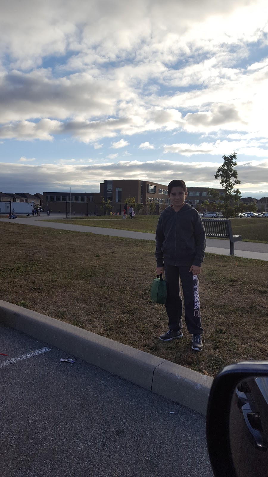 Alton Village Public School | 3290 Steeplechase Dr, Burlington, ON L7M 0W1, Canada | Phone: (905) 332-4206