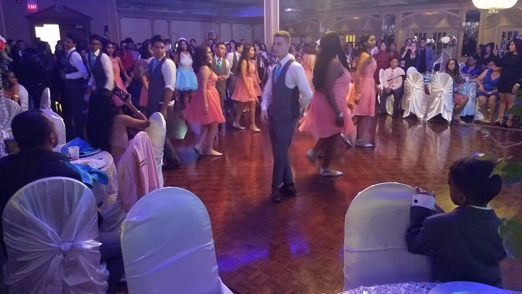 Westmount Event Centre | 227 Bowes Rd, Concord, ON L4K 1H8, Canada | Phone: (416) 232-0999
