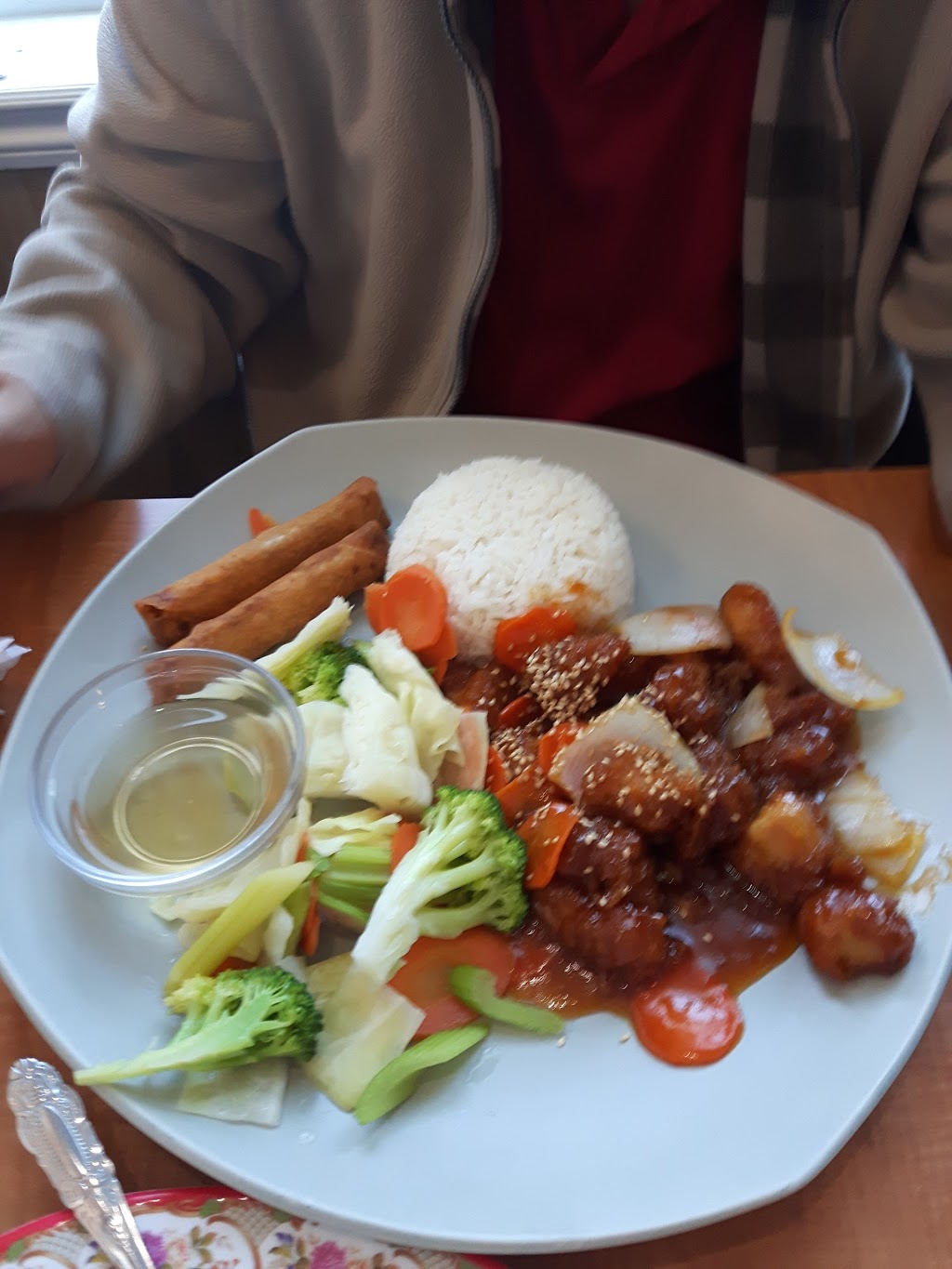 Jens Vietnamese Noodle House | 705 Main St S, Airdrie, AB T4B 3M2, Canada | Phone: (403) 980-5367