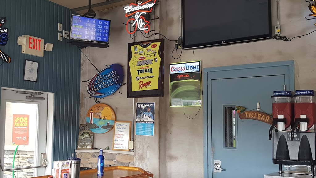 River Lane Bowling | 12 Hamilton St, Waddington, NY 13694, USA | Phone: (315) 388-4462