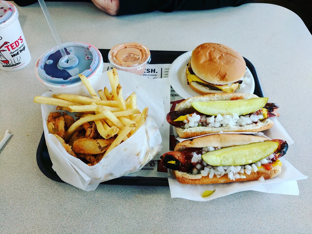 Teds Hot Dogs | 4878 Transit Rd, Lancaster, NY 14086, USA | Phone: (716) 668-7533