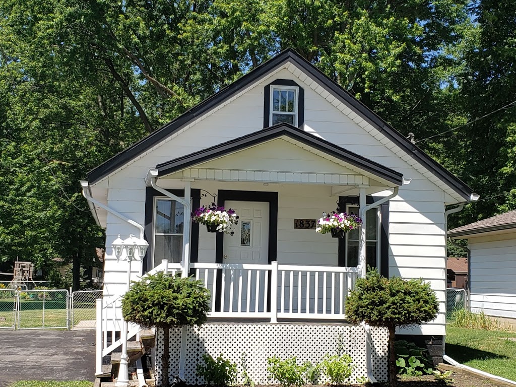 Royal LePage Tecumseh - Scott Carter | 563 Jarvis, Windsor, ON N8P 1C8, Canada | Phone: (519) 796-3680