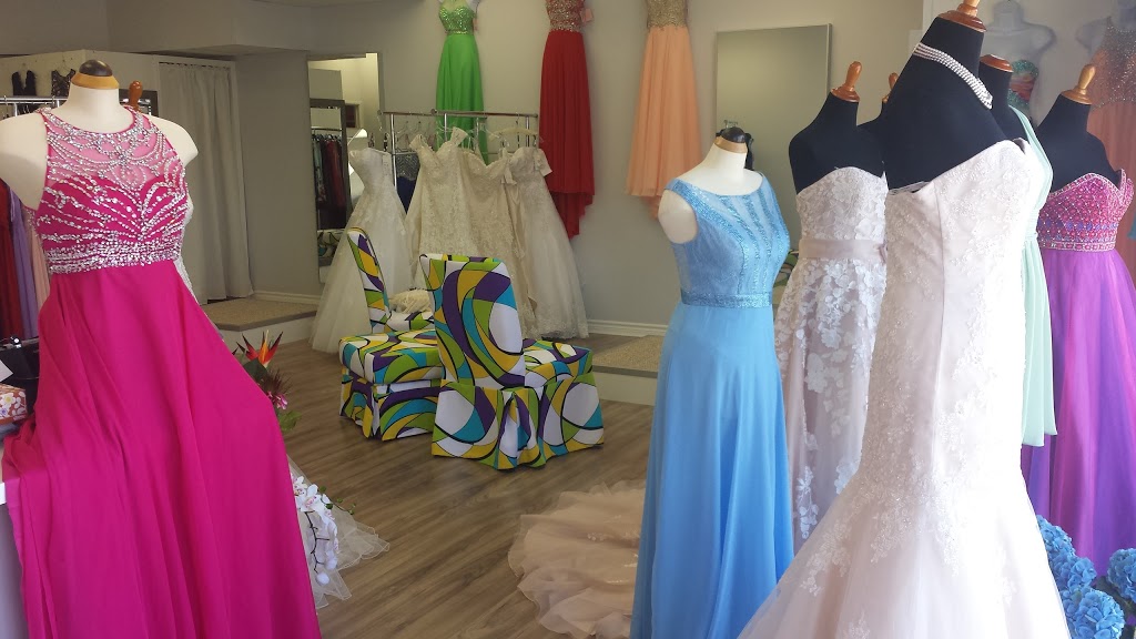 Smart Bridal | clothing store | 2201 Jockvale Rd, Nepean, ON K2J 4J9, Canada | 6134403337 OR +1 613-440-3337