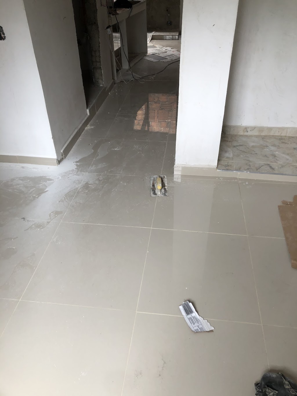 V.L.construction clean services ltd | 55 Skyview Link NE, Calgary, AB T3N 1P6, Canada | Phone: (403) 404-3073