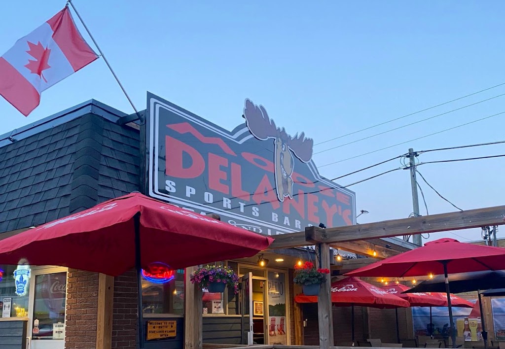 Moose Delaneys Sports Bar & Grill | 3 Cann St, Huntsville, ON P1H 1H3, Canada | Phone: (705) 787-1025