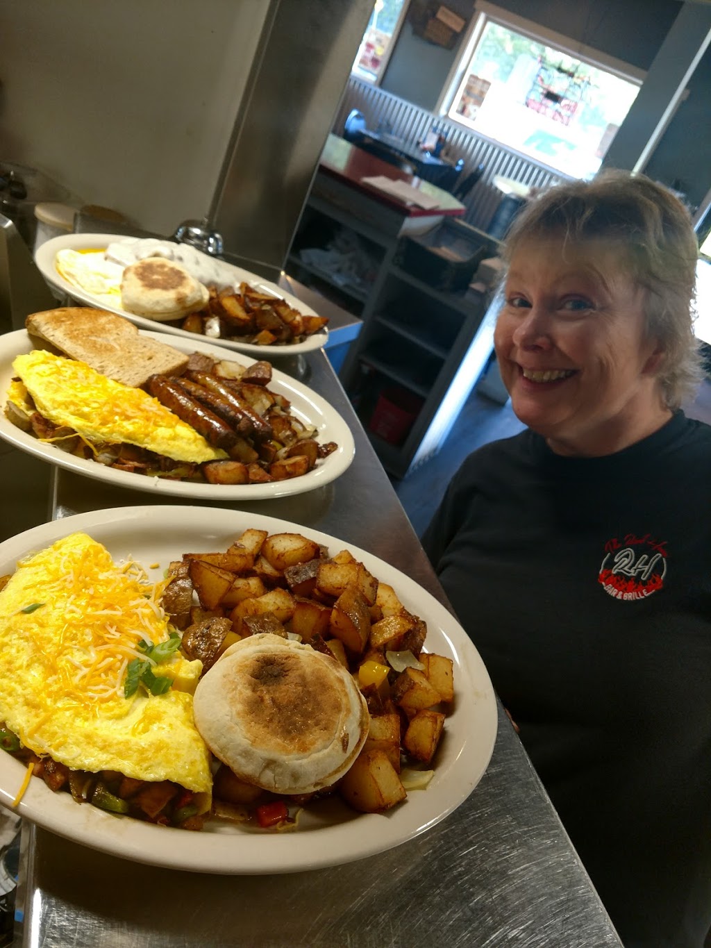 Road House Bar & Grille | 1st St, Deming, WA 98244, USA | Phone: (360) 366-8023