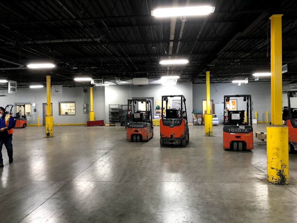 Manitoulin Transport | 1335 Shawson Dr, Mississauga, ON L4W 5J6, Canada | Phone: (905) 670-5982
