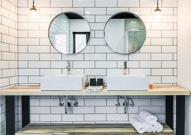 Brustique | 4955 Montée Gagnon, Terrebonne, QC J6Y 0G7, Canada | Phone: (514) 779-2647