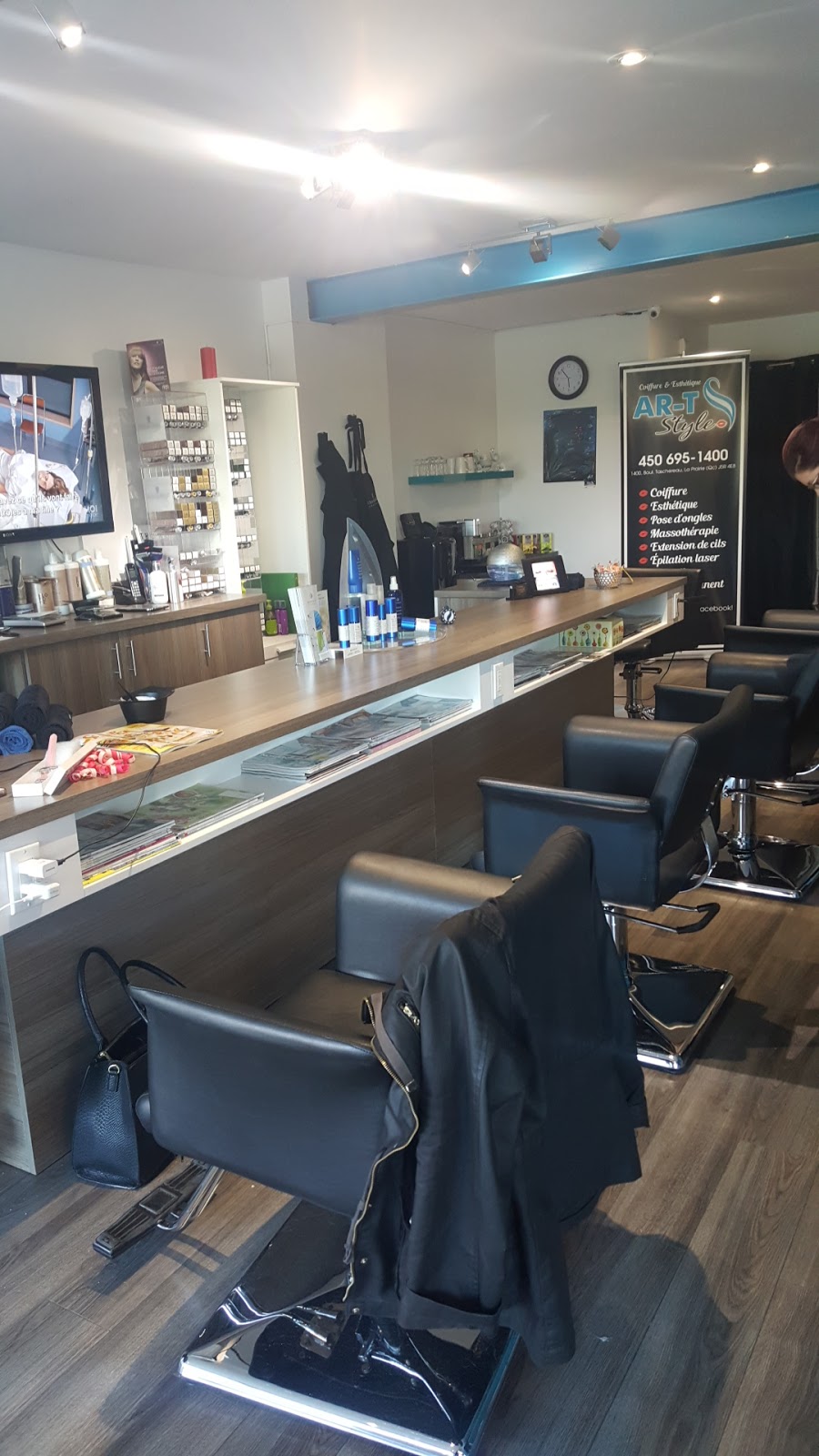 Ar-T Style Coiffure | 1400 Boulevard Taschereau, La Prairie, QC J5R 4E8, Canada | Phone: (450) 695-1400