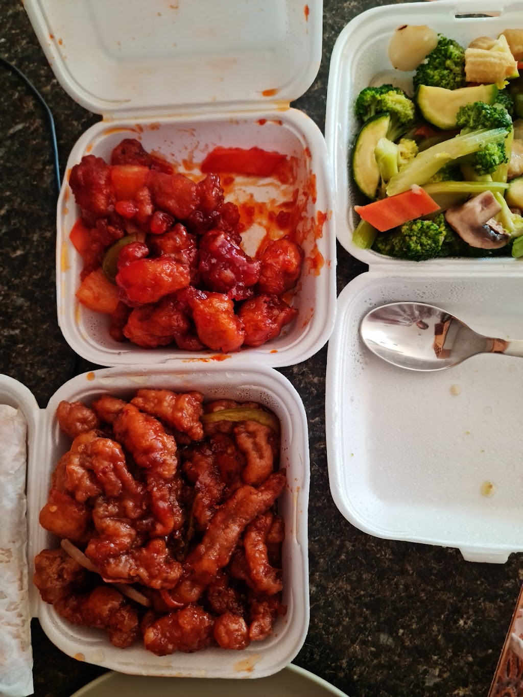 Mighty Mango Restaurant Ltd | 15425 Bannister Rd SE #18, Calgary, AB T2X 3E9, Canada | Phone: (403) 254-2888