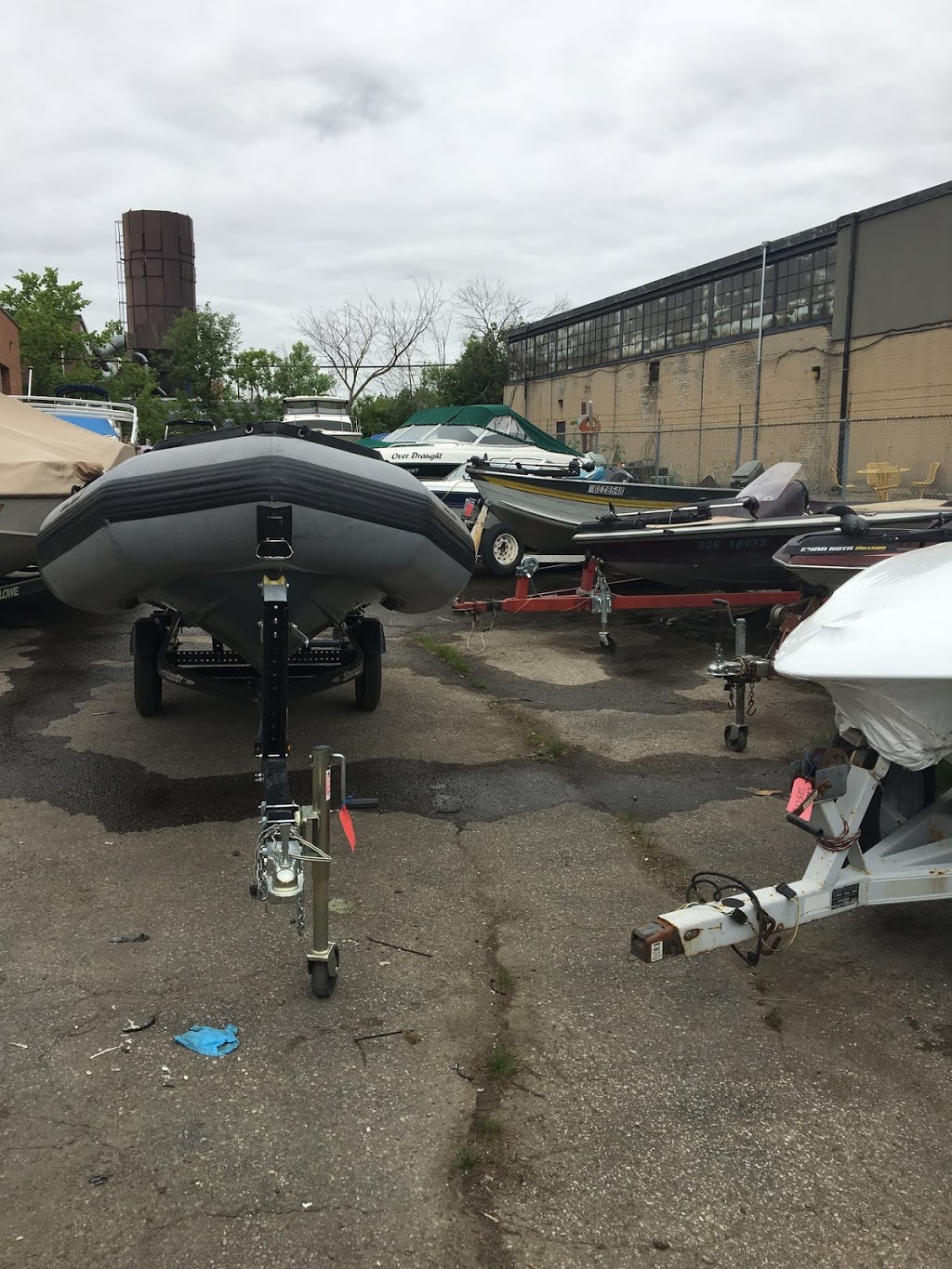 City Marine | 983 Rangeview Rd, Mississauga, ON L5E 1H2, Canada | Phone: (905) 271-6372