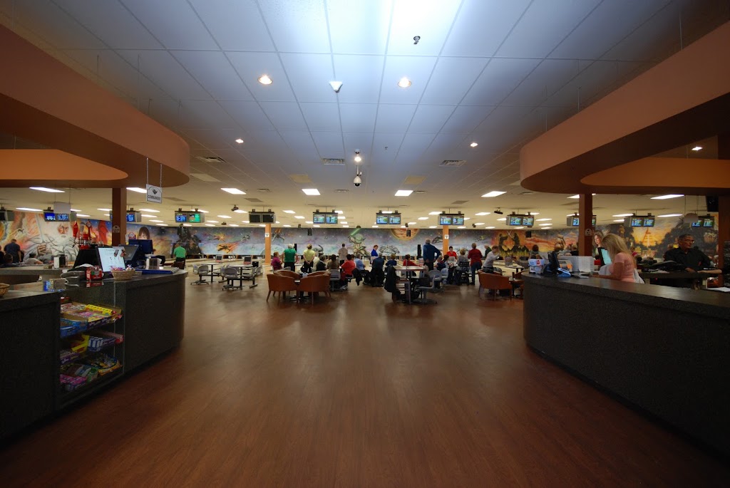Salon de Quilles Grande-Allée | 1400 Grande Allée, Terrebonne, QC J6W 6B7, Canada | Phone: (450) 964-4141