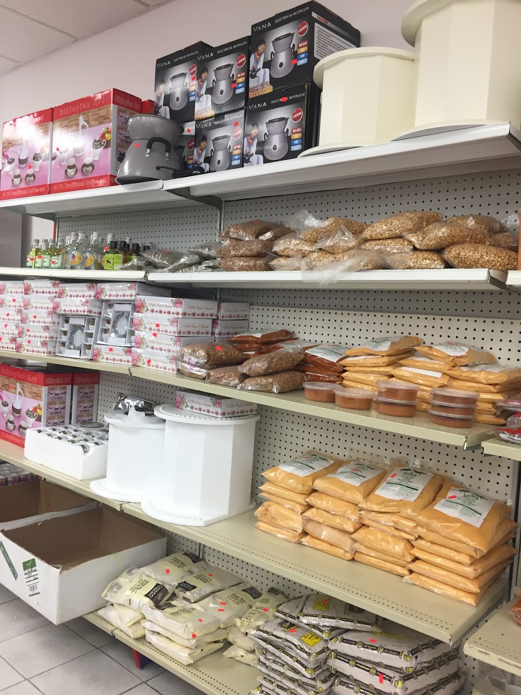 Habesha Fresh Meat And Grocery | 2296 Eglinton Ave E, Toronto, ON M1K 2M2, Canada | Phone: (647) 760-4552