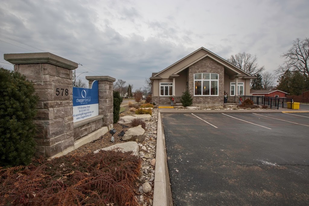 Chagger Dental-Wyoming | 578 Broadway St, Wyoming, ON N0N 1T0, Canada | Phone: (519) 845-3152
