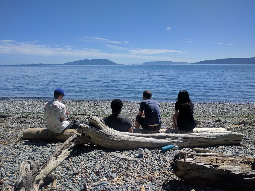 Lummi Island Oceanfront Home | 3873 Legoe Bay Rd, Lummi Island, WA 98262, USA | Phone: (360) 758-7112