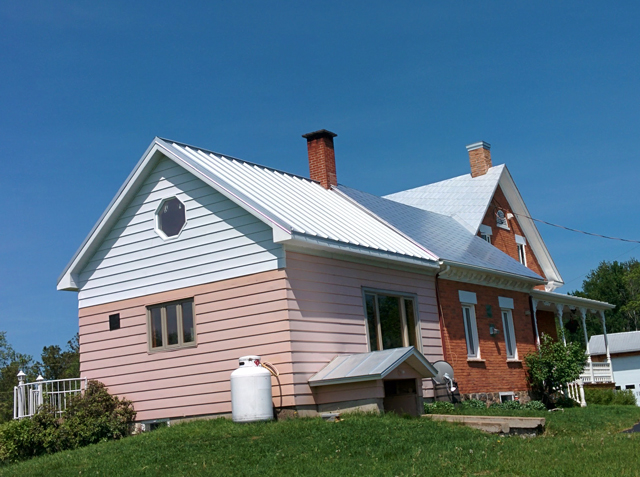 Techno-Toiture Lanaudière | 5301 Rang Saint Martin, Saint-Félix-de-Valois, QC J0K 2E0, Canada | Phone: (450) 421-4304