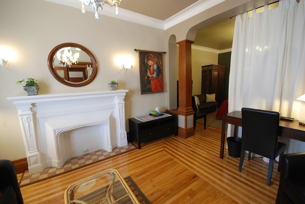 La petite Bourgeoise | 611 Rue Manning, Verdun, QC H4H 1Z7, Canada | Phone: (514) 806-5983