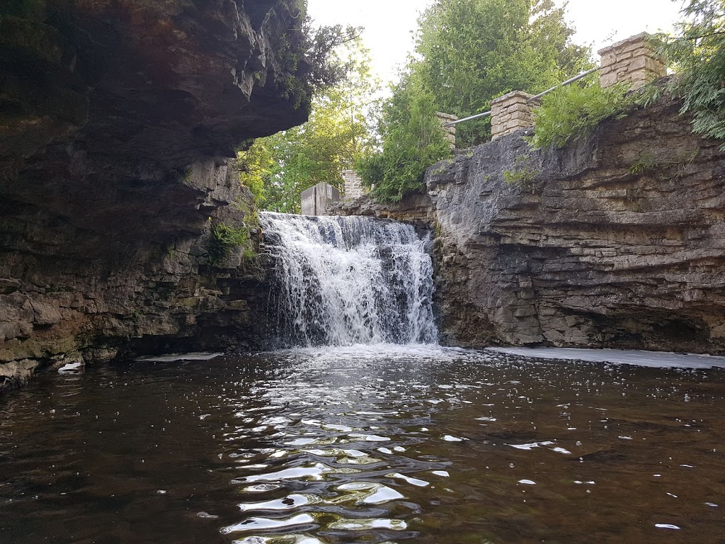 Kayak Ontario | 310 Highland Rd W, Stoney Creek, ON L8J 3V3, Canada | Phone: (647) 779-3016