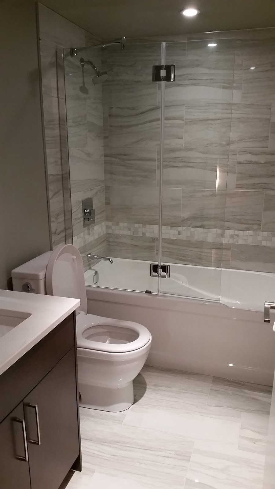 GL Installations Inc. Flooring - Painting - Moldings + | Duthie Ave, Burnaby, BC V5A 2R4, Canada | Phone: (604) 782-5775