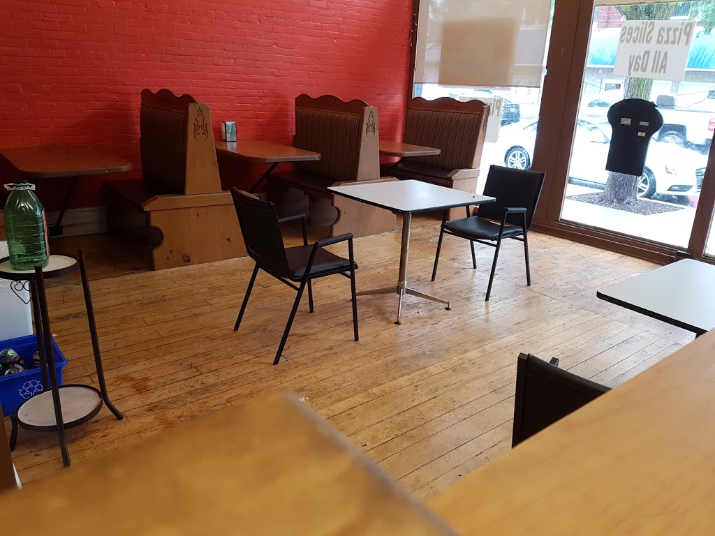 Lil Dutchies Pizza | 90 Chatham-Kent County Rd 2, Thamesville, ON N0P 2K0, Canada | Phone: (226) 249-0156