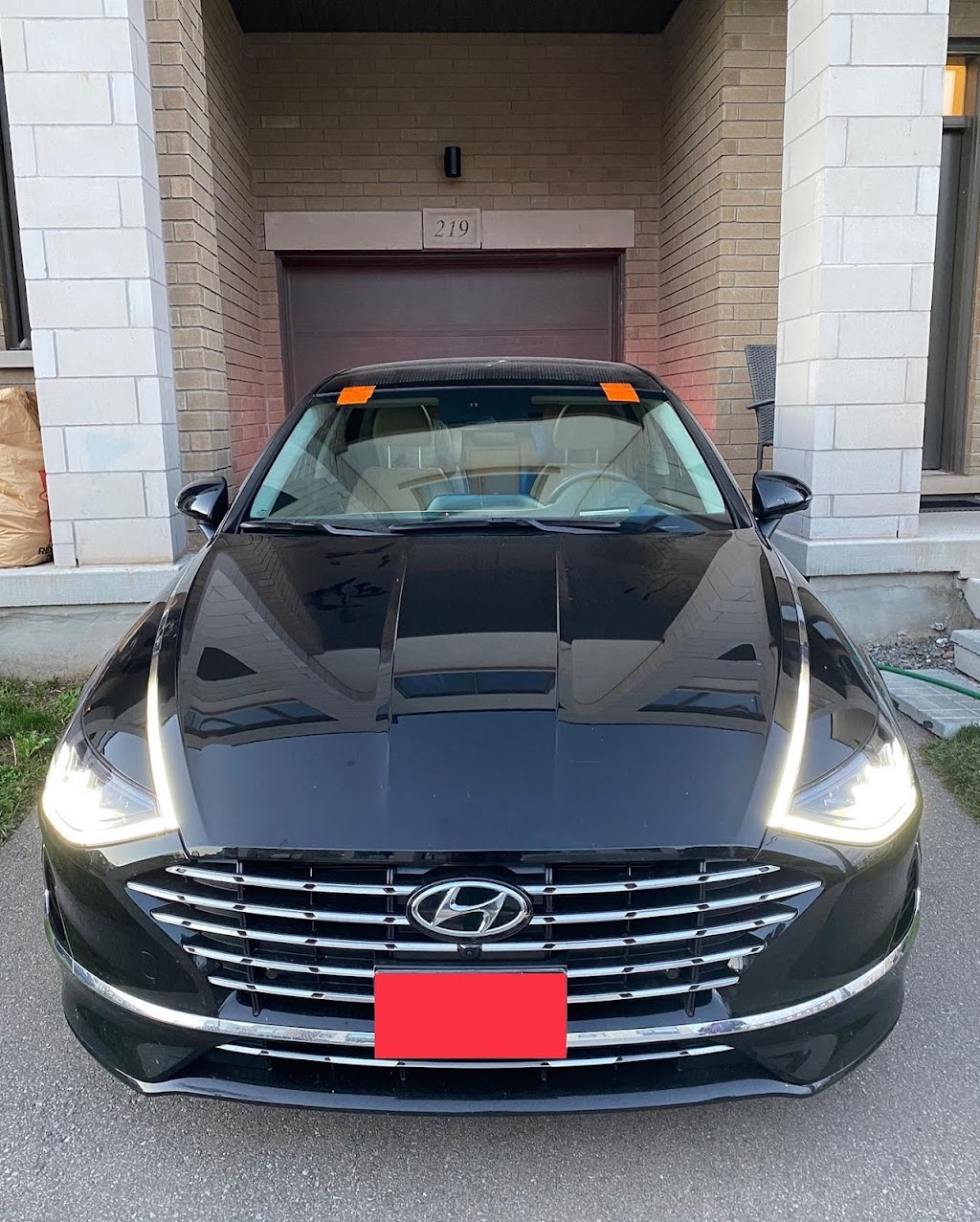 Axis Auto Glass | 1146 Barton St E, Hamilton, ON L8H 2V1, Canada | Phone: (888) 230-2947