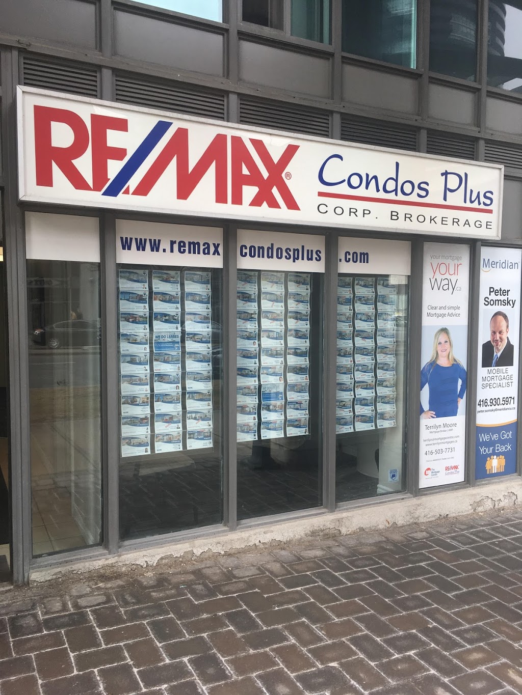 RE/MAX CONDOS PLUS CORP | 2121 Lake Shore Blvd W, Etobicoke, ON M8V 4E9, Canada | Phone: (416) 847-0920