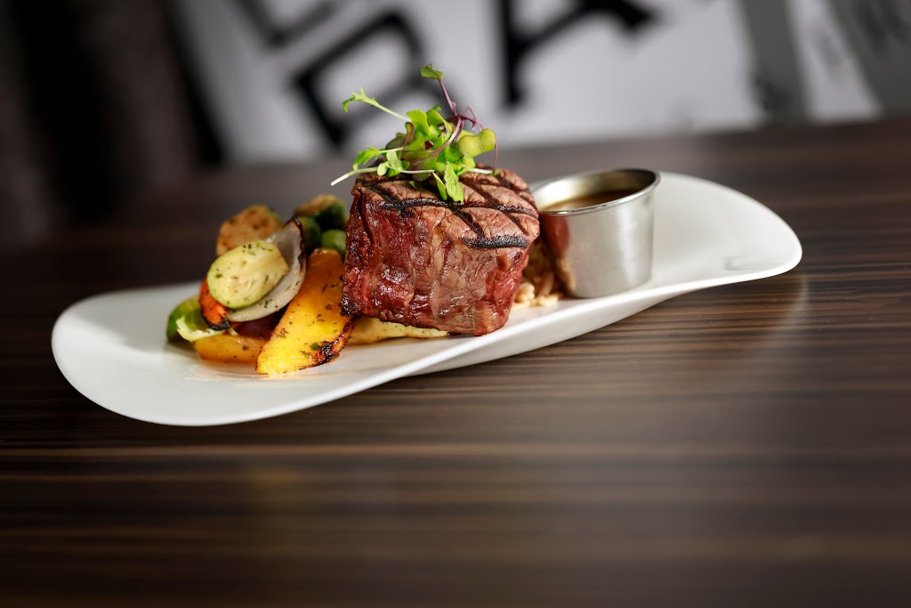 Restaurant La Barbaque | 775 Boulevard Vachon N, Sainte-Marie, QC G6E 1E5, Canada | Phone: (418) 387-3340