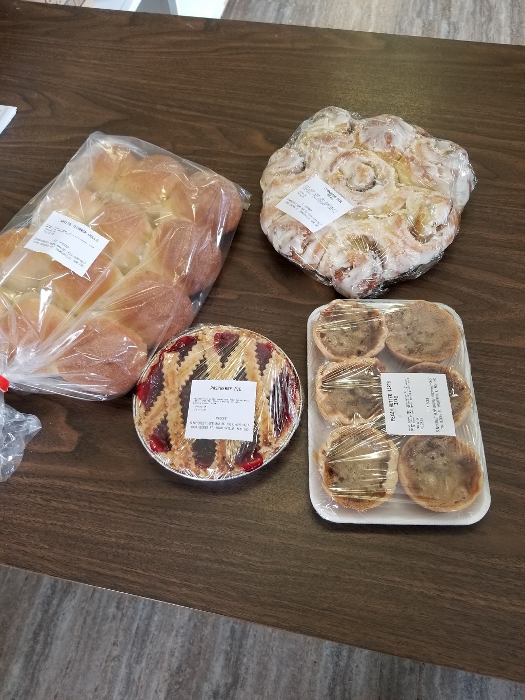 Sunnycrest Home Baking | 1080 Geddes St, Hawkesville, ON N0B 1X0, Canada | Phone: (519) 699-0617