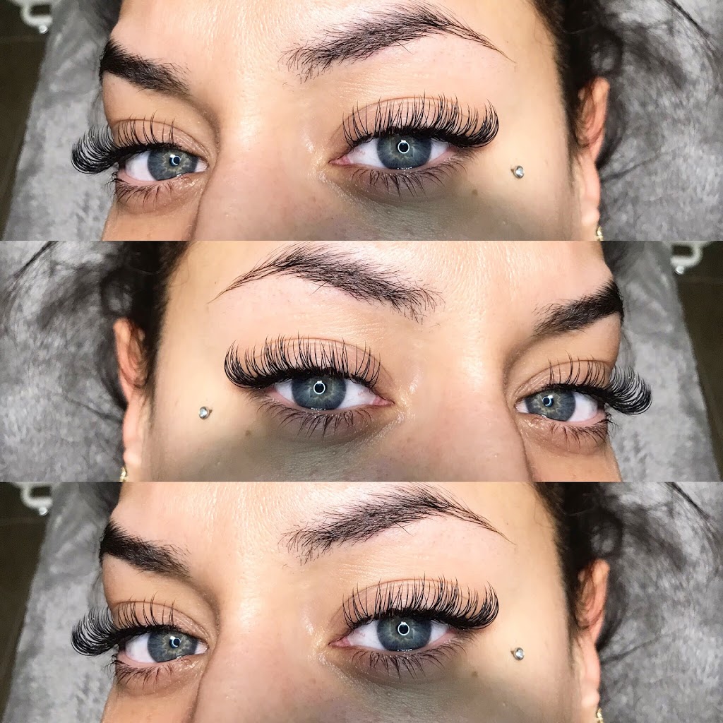 Lash Legends T.O. | 592 Rathburn Rd W, Mississauga, ON L5B 3A4, Canada | Phone: (647) 473-7477