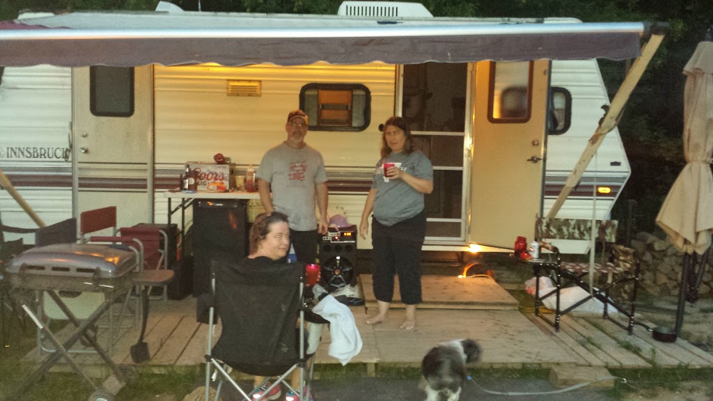 Pleasant Valley Campground | 808 Essex County Rd 20, Kingsville, ON N9Y 1H8, Canada | Phone: (519) 733-0885
